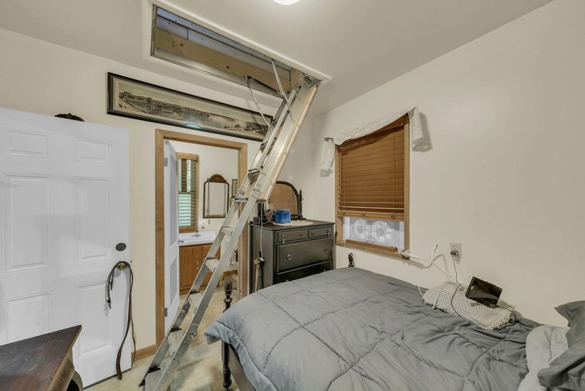 Enjoy peaceful up-north living in a quiet subdivision surrounded - photo 32