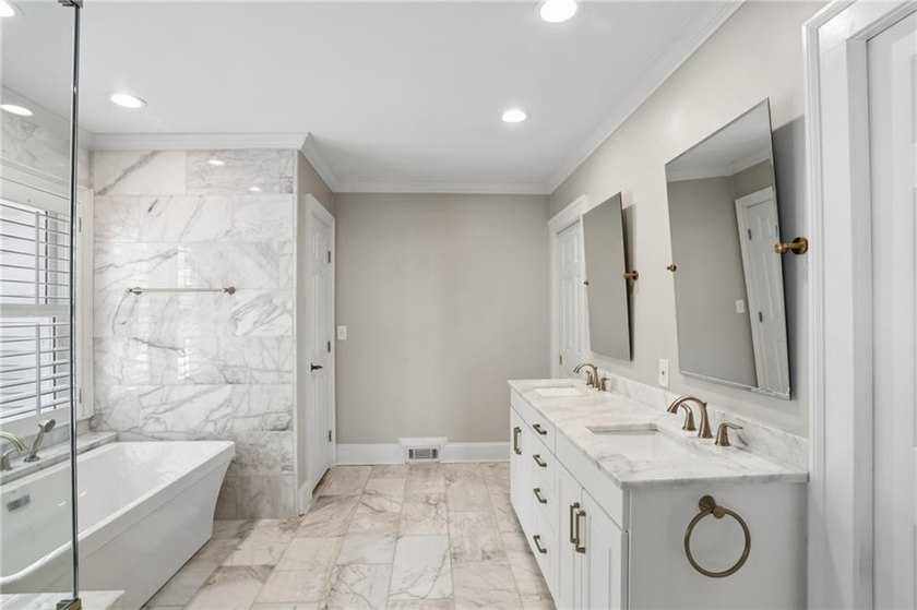 Live on the best stretch of the Beltline in Buckhead! Walk to - photo 13