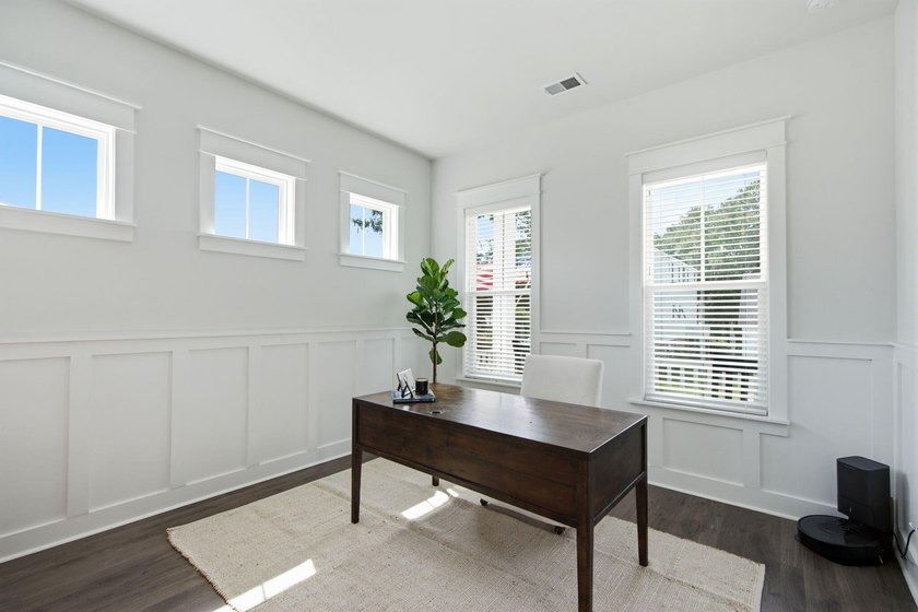 Welcome to 2746 McFadden Way, where thoughtful design, modern - photo 20