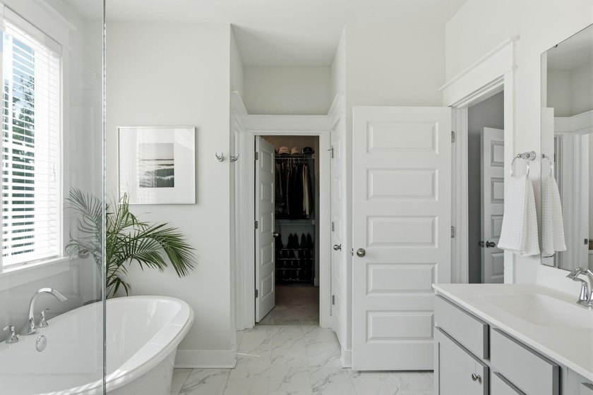 Welcome to 2746 McFadden Way, where thoughtful design, modern - photo 32