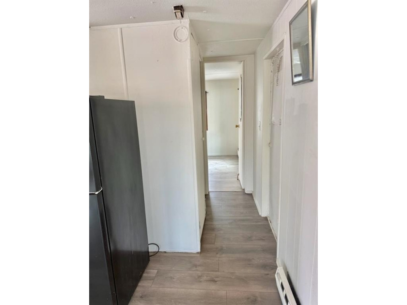 This affordable one bedroom home is perfect as a primary - photo 8