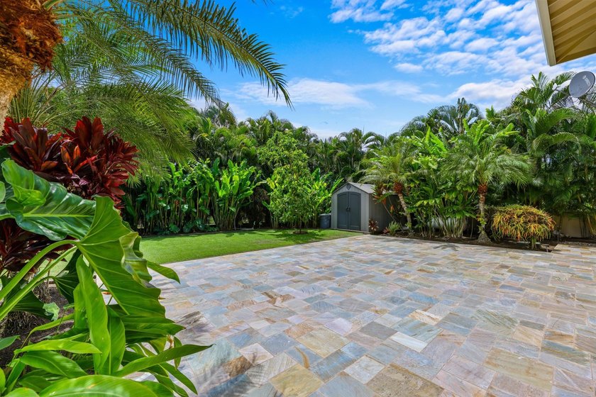 ORIGINAL OWNERS | FIRST TIME EVER ON THE MARKET | IMPECCABLE - photo 8