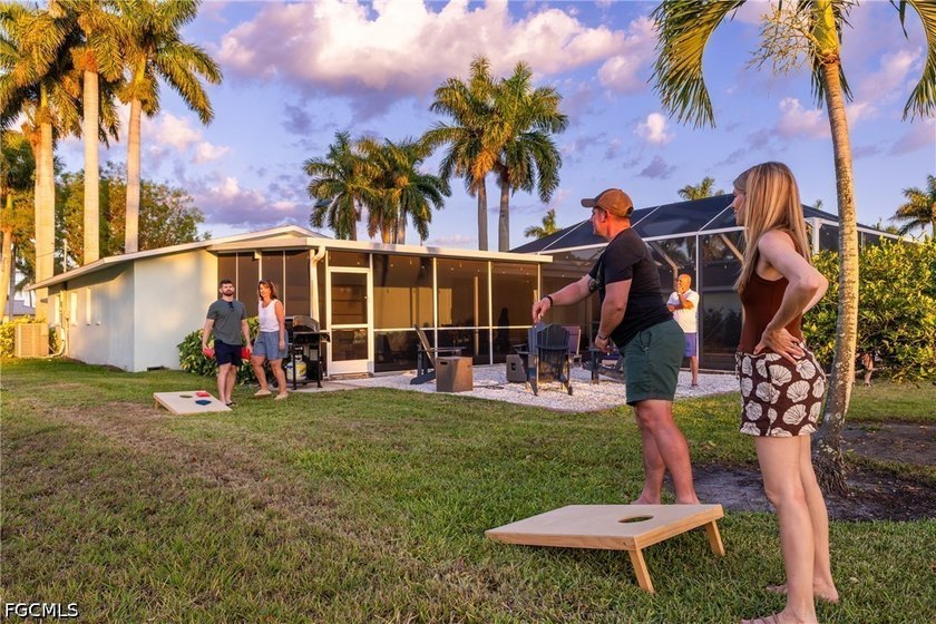 A Truly Unique Cape Coral Property! Welcome to *Tradewinds*, a - photo 35