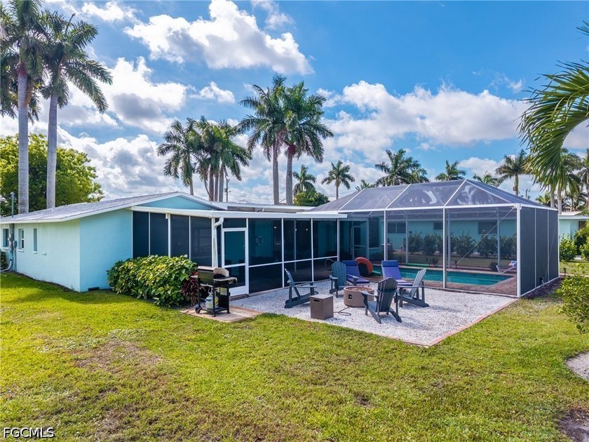 A Truly Unique Cape Coral Property! Welcome to *Tradewinds*, a - photo 41