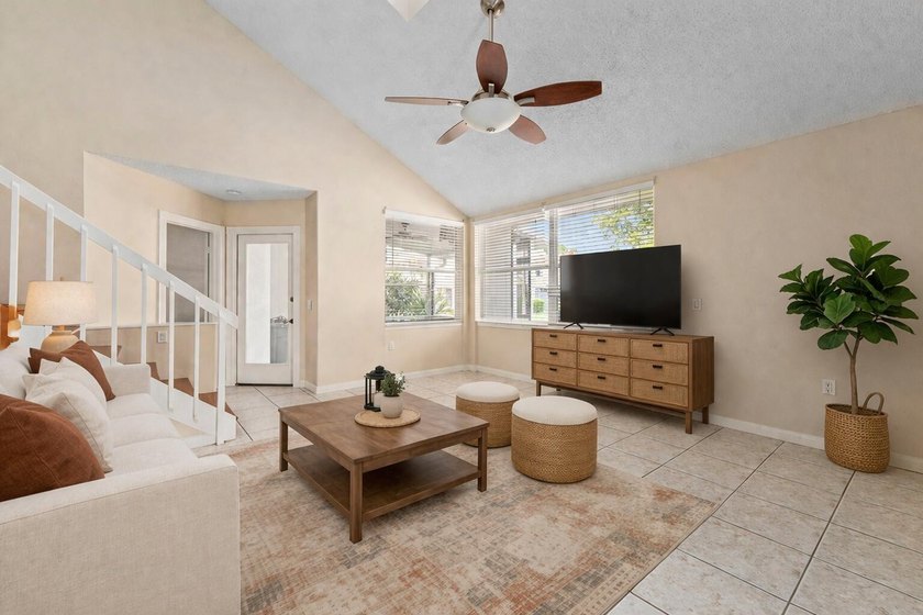 Welcome to Sunset Trace! Move-in ready 3-bedroom, 2-bath - photo 4