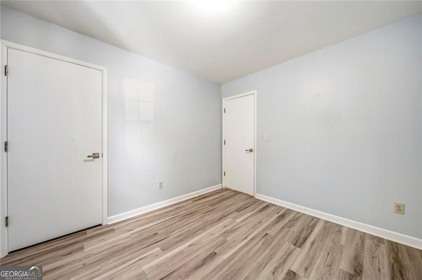 A beautifully maintained home with serene views of Canary Lake - photo 16