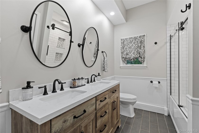 Say Hello To Your New Address!! Beautifully updated home - photo 28