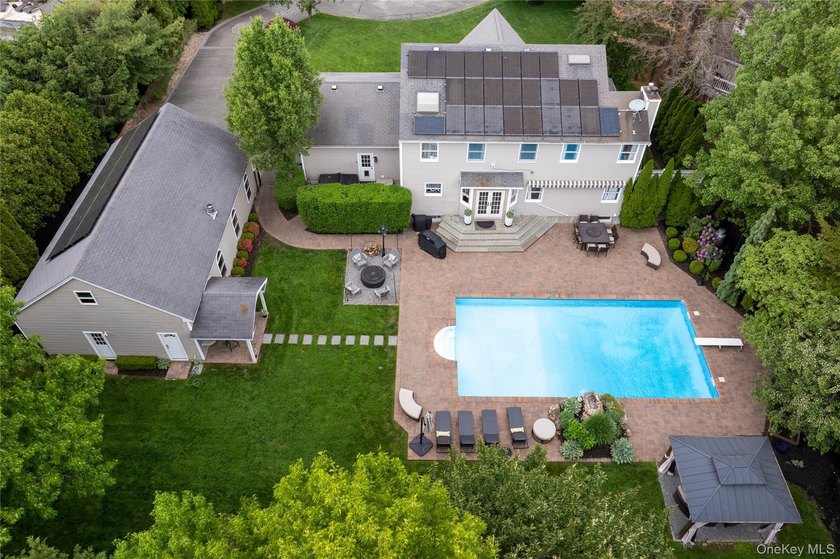 Say Hello To Your New Address!! Beautifully updated home - photo 32