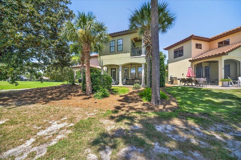 Step into coastal elegance in the popular Villa Lago community - photo 33