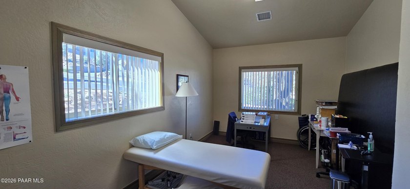 Professional Medical and/or Office building For Sale located - photo 12