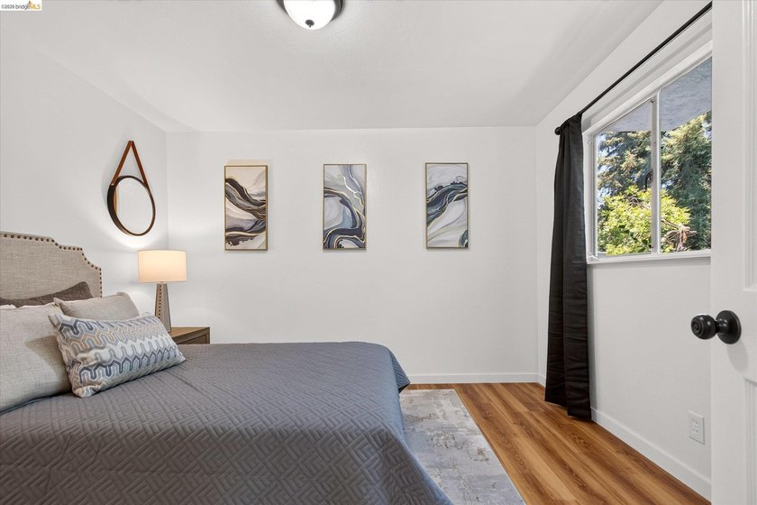 Welcome to 6138 Oakdale Avenue, located in the - photo 26