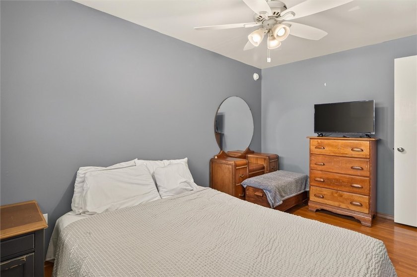 OPEN HOUSE SATURDAY July 25th 11:30-1PM. Welcome home to this - photo 29