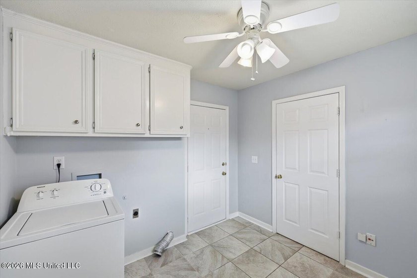 Welcome home to this well-maintained 2-bedroom, 2-bath home - photo 15
