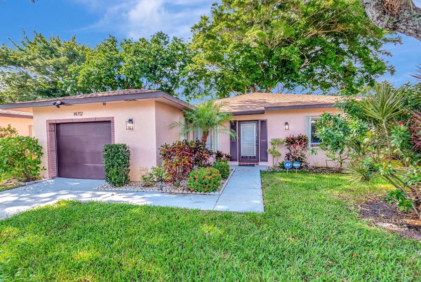 LIGHT and BRIGHT open concept SINGLE FAMILY HOME 6 miles to - photo 28