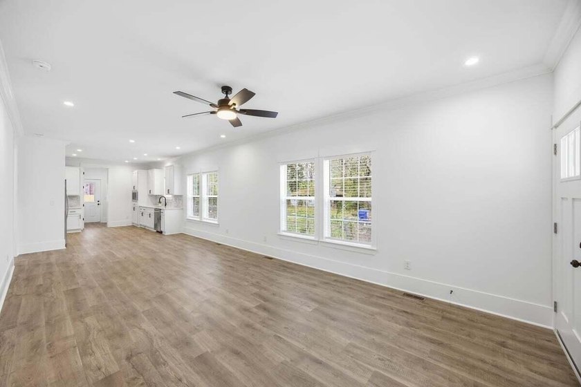 New construction home in Charleston Farms. Open floorplan with - photo 4