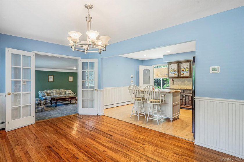 Welcome to 376 South Country Road, where space, comfort, and - photo 6