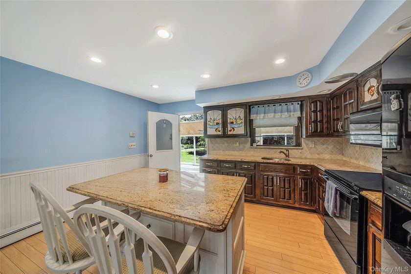 Welcome to 376 South Country Road, where space, comfort, and - photo 10