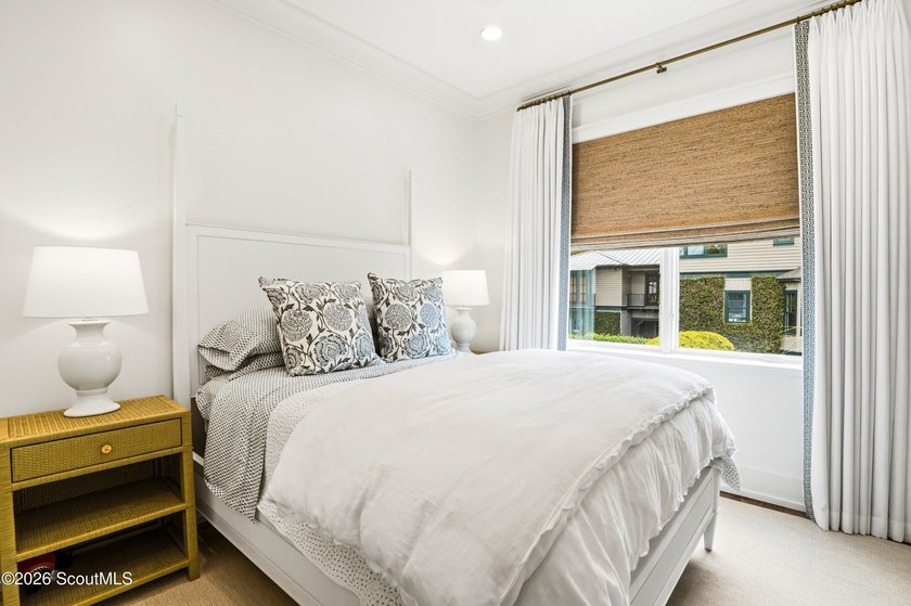 Gorgeous East Beach marsh front home! Custom built by top buider - photo 33