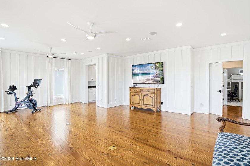 Gorgeous East Beach marsh front home! Custom built by top buider - photo 39