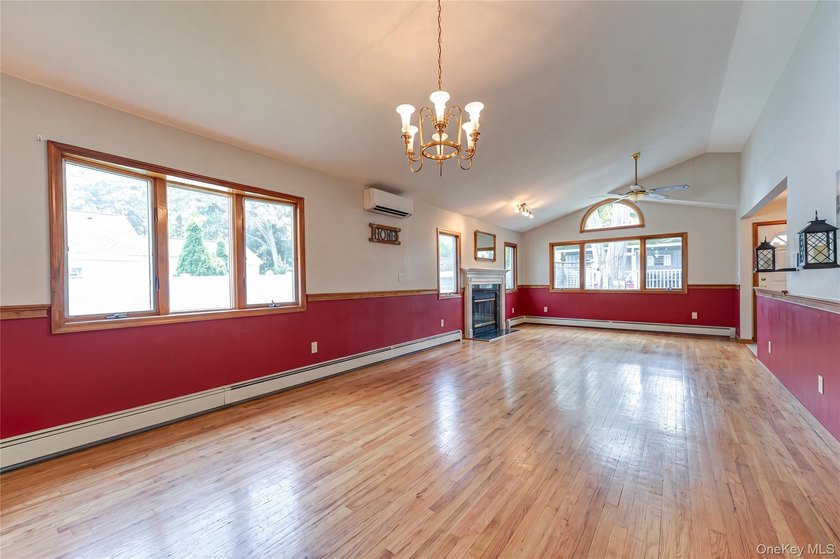 Welcome to 63 Joan Avenue, a spacious 1,588-square-foot ranch - photo 29