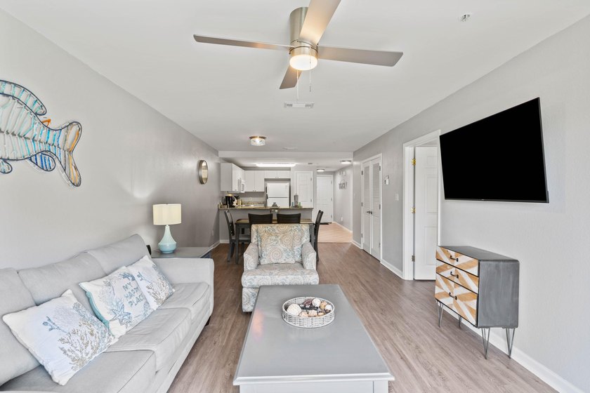 Step into your ultimate coastal getaway in beautiful Miramar - photo 7