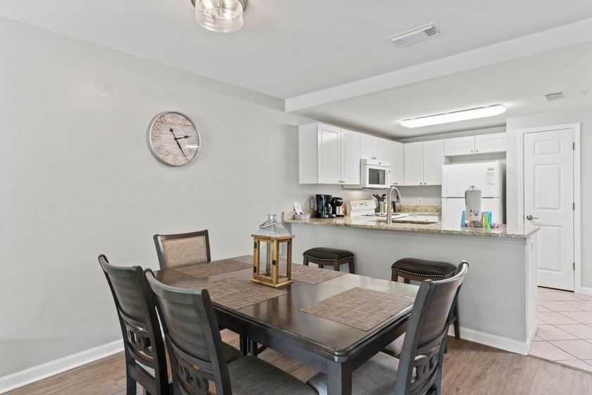 Step into your ultimate coastal getaway in beautiful Miramar - photo 8