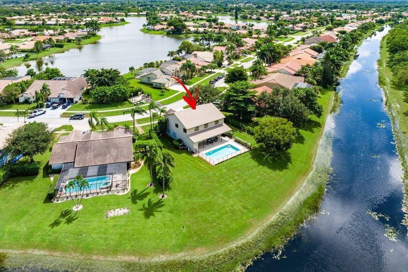Welcome to one of the most unique and oversized lakefront lots - photo 4
