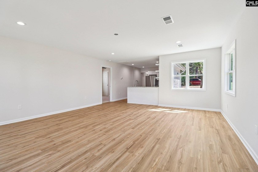 Lake Murray living meets investment potential! Beautifully - photo 19