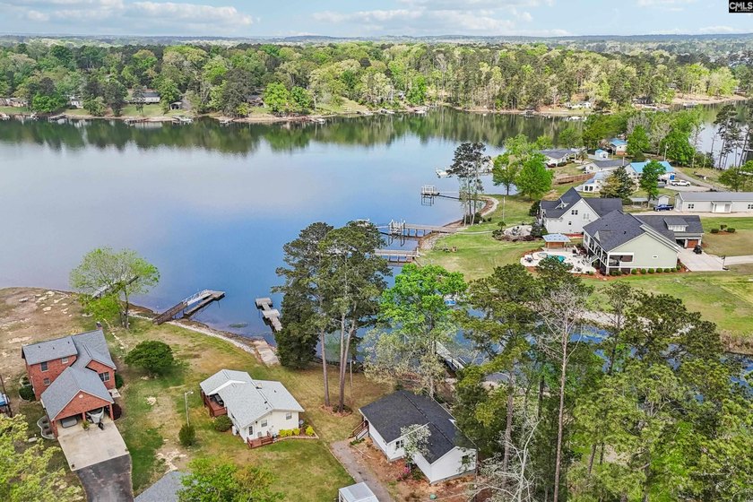 Lake Murray living meets investment potential! Beautifully - photo 31