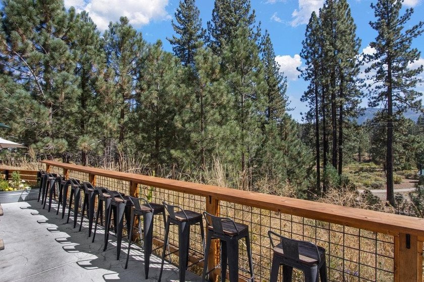 The successful Headwaters Bistro &amp; Deli is for sale! This is a - photo 35