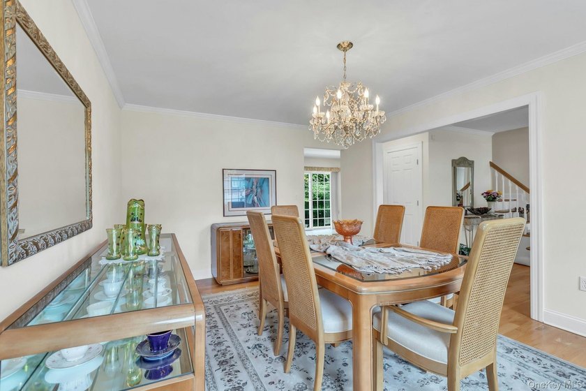 Welcome To This Spacious &amp; Well-Maintained Idle Hour Colonial - photo 15