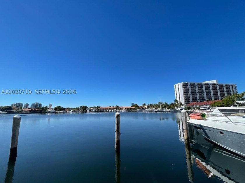 ATTENTION INVESTORS!! Excelent oportunity to purchase this unit - photo 22