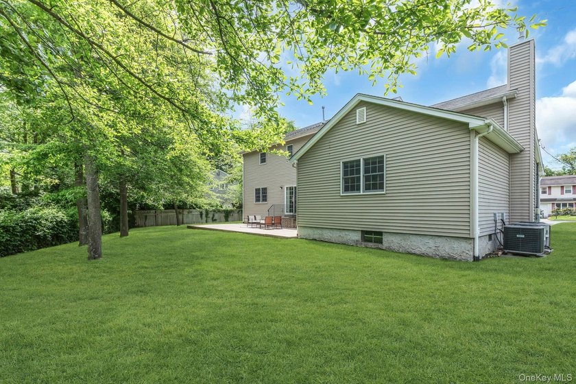 Welcome To This Spacious &amp; Well-Maintained Idle Hour Colonial - photo 31