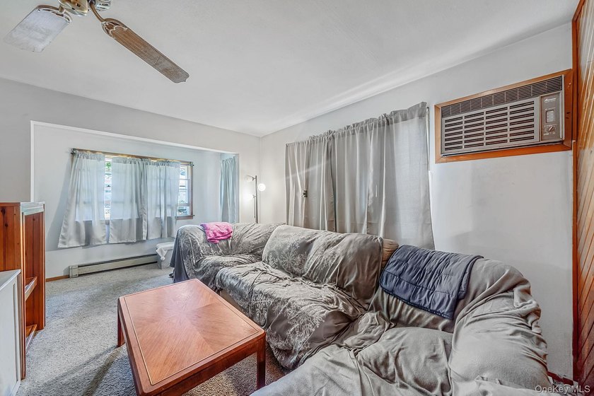 Welcome to this charming 2-bedroom, 2-bath home offering - photo 3