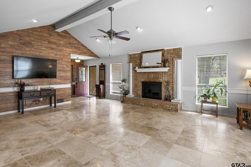 Welcome to your retreat in Holly Lake Ranch, a premier gated - photo 9