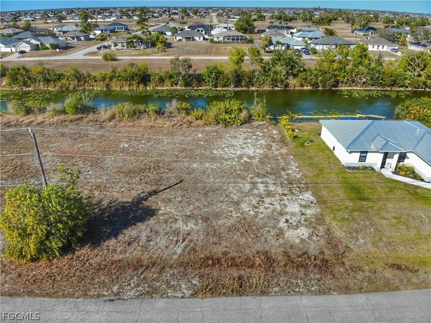 Welcome to Northwest Cape Coral, a rapidly evolving enclave - photo 4