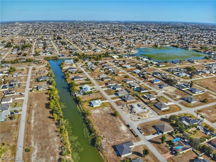 Welcome to Northwest Cape Coral, a rapidly evolving enclave - photo 10