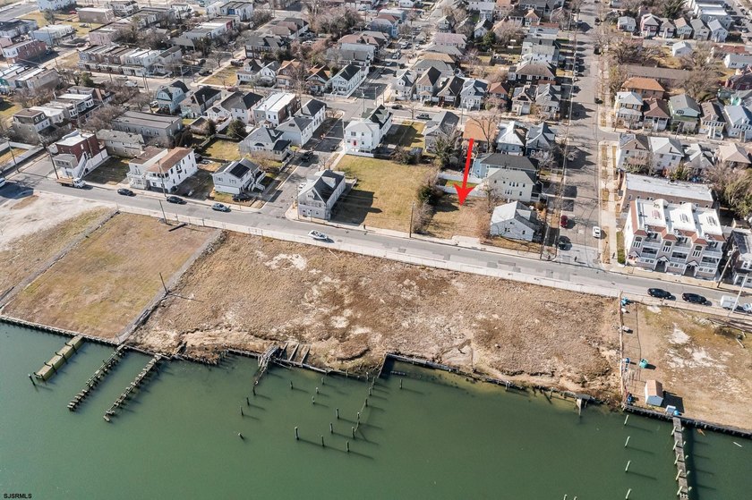 Available Lot in Gardners Basin Quiet Residential Setting in - photo 4