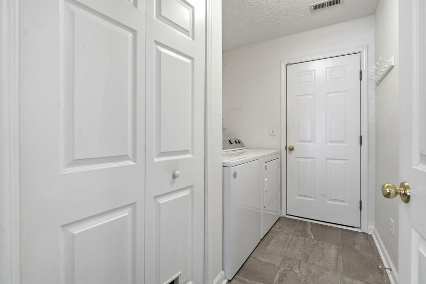 Welcome to this charming single-story ranch home located in one - photo 19