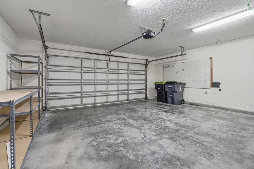 Welcome to this charming single-story ranch home located in one - photo 20