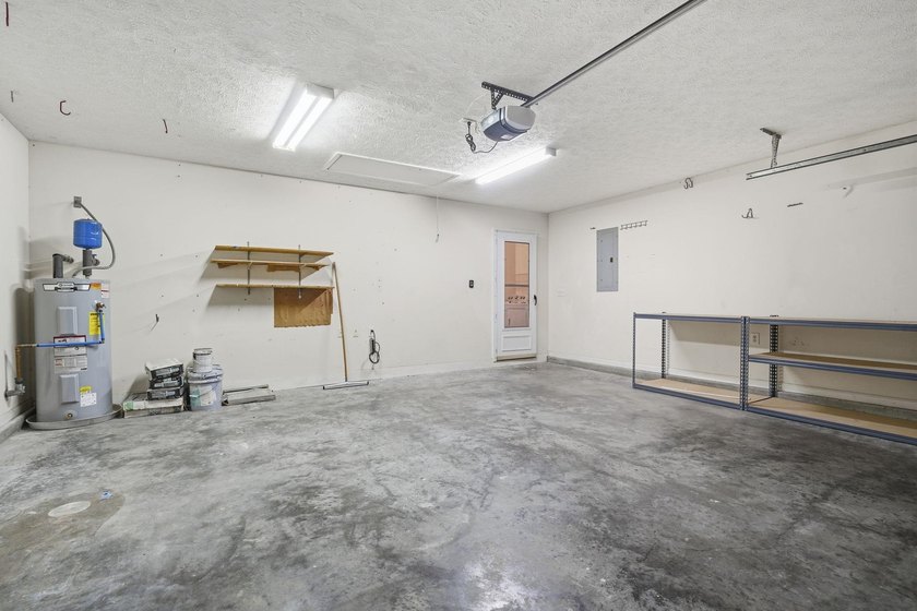 Welcome to this charming single-story ranch home located in one - photo 21