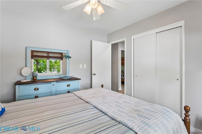 Step into this beautifully updated condo just in time for summer - photo 24