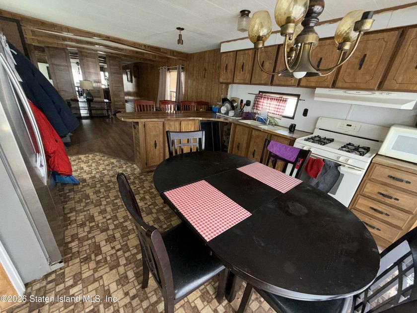 Roomy and Affordable mobile home in most convenient area! 2 br 1 - photo 10