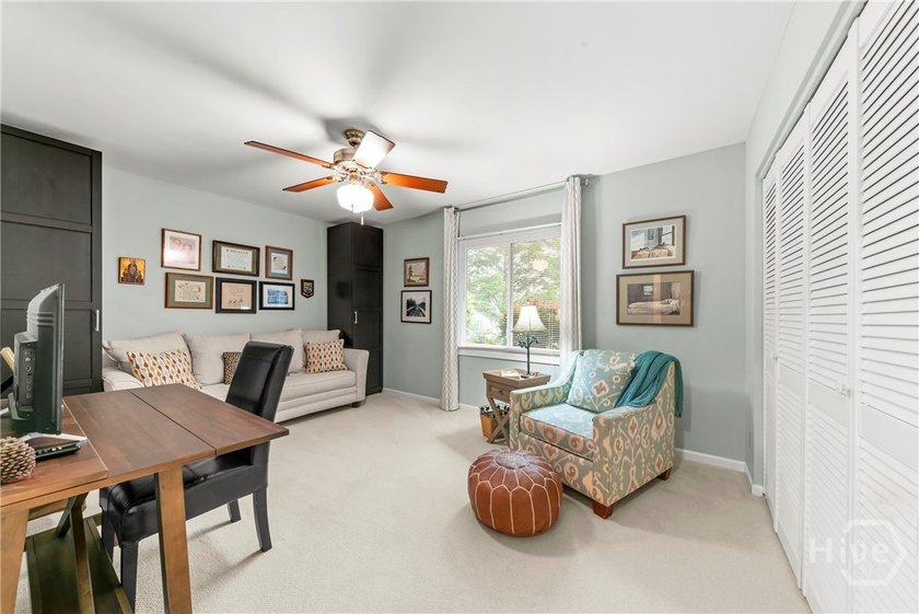 Welcome home to this beautifully remodeled 3-bedroom, 2-bath - photo 45