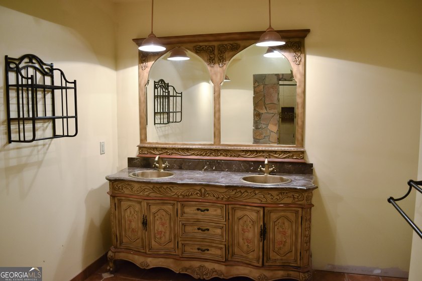Nestled on 3.65 private acres in one of the most desirable areas - photo 46