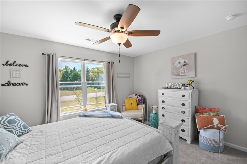 COZY in the COUNTRY! This home is immaculate and has so many - photo 22