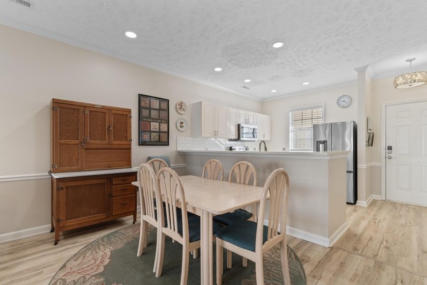 Don't miss your chance to own this beautifully updated 2-bedroom - photo 9