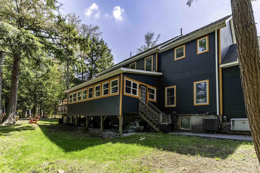 Located on the sought-after ''Golden Mile'' just minutes from - photo 5