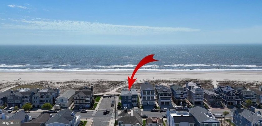 Oceanfront Southend location ' 5 bedrooms ' Covered private - photo 10