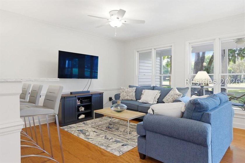 RARE 4-Bedroom - 3 Bathroom End-Unit Townhome with VIEWS of - photo 4
